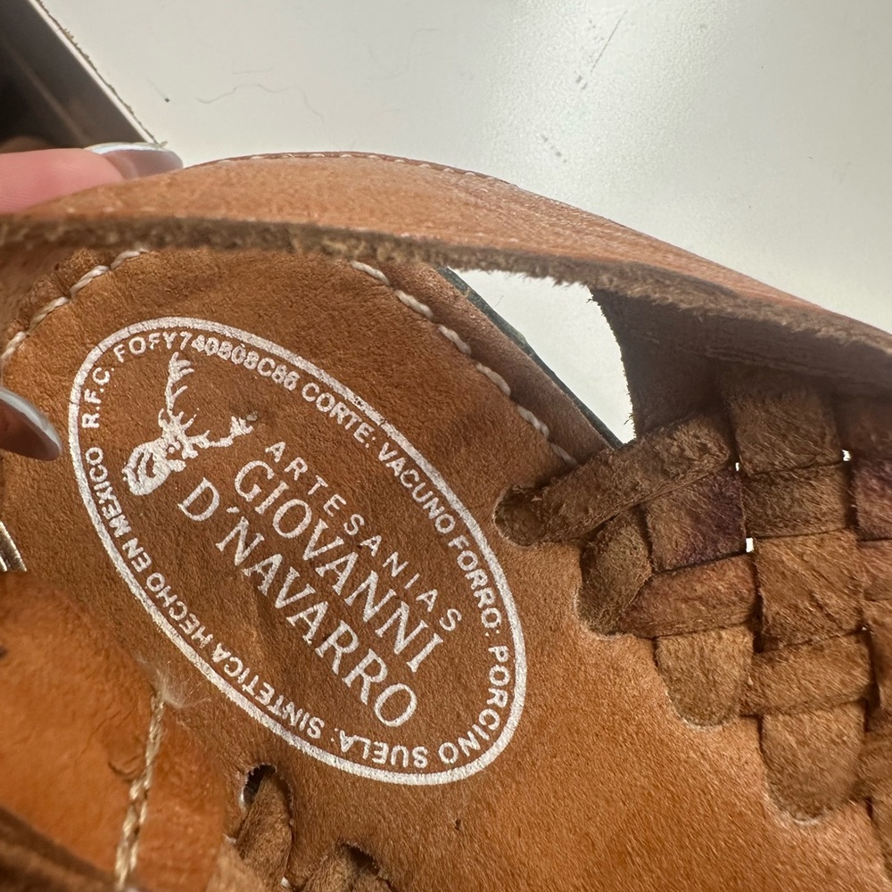 Mexican Huaraches / Sandals. Size 4 kids or 6 women’s - Picture 4 of 4